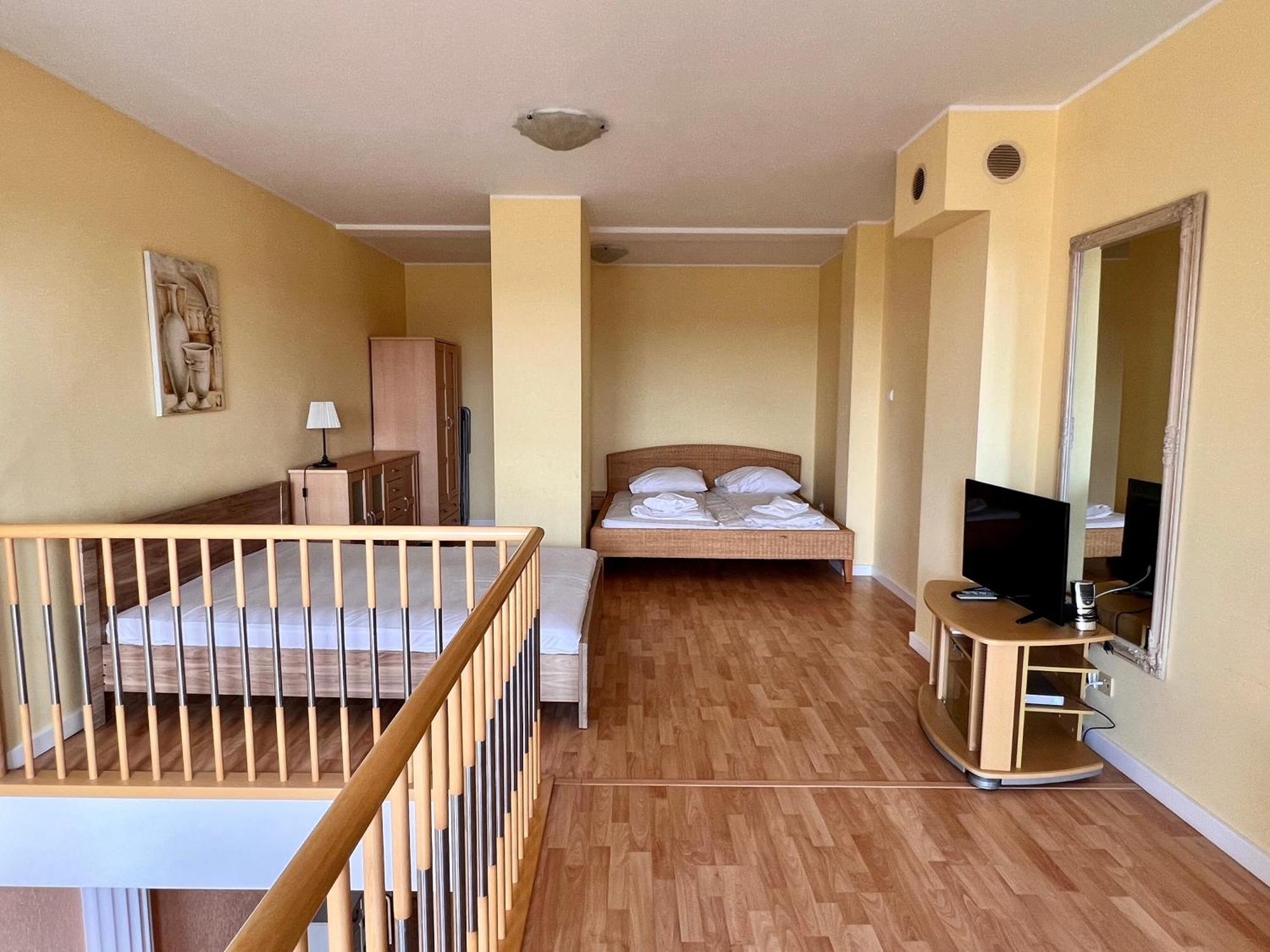Apartament Lux Kolobřeh Exteriér fotografie